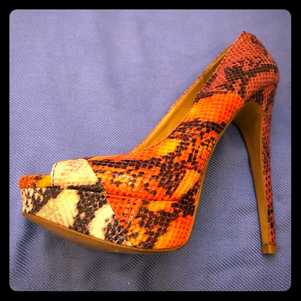 Aldo pumps size 6.5